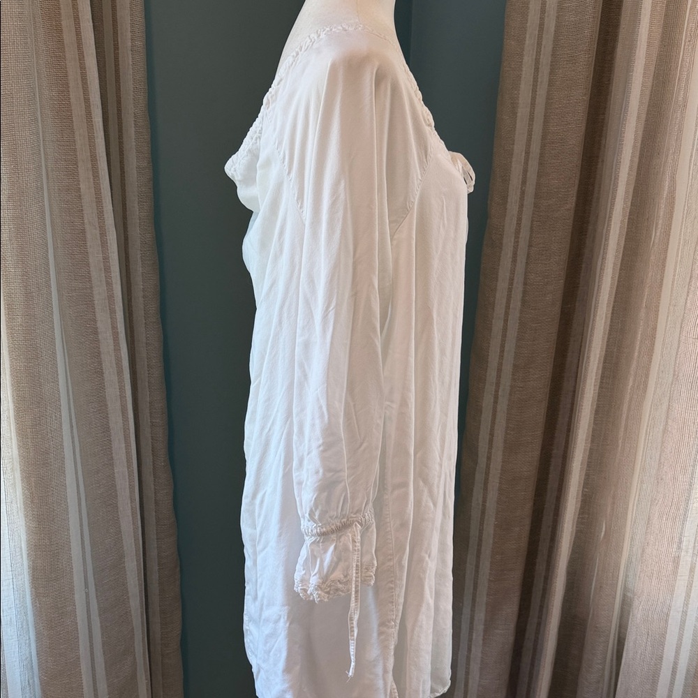 Torrid Outlander White Sassenach Night Gown, Size 1 (XL) - Picture 8 of 16
